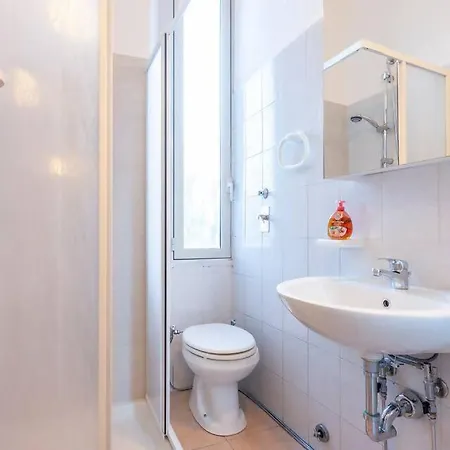 Deluxe Studio, Wi-fi, Self Check-in, Air Condition דירה מילאנו